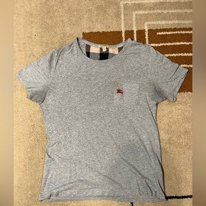 Men’s Medium Burberry T-shirt Grey